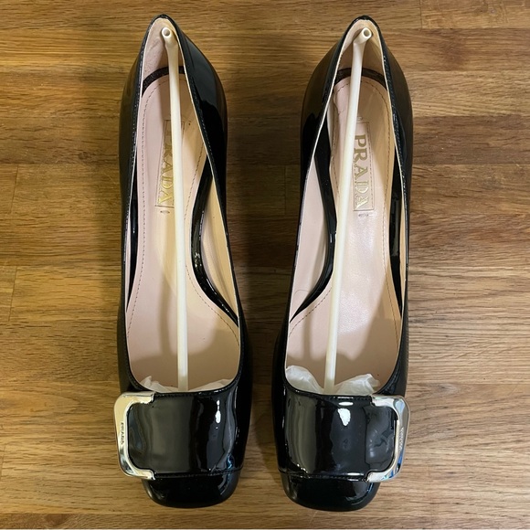 Prada Vernice Nero Pumps (EU 39.5) - Picture 3 of 10